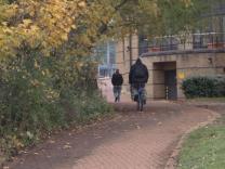 Cycling free