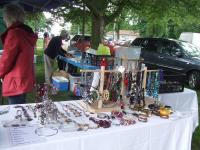 selling jewellery too